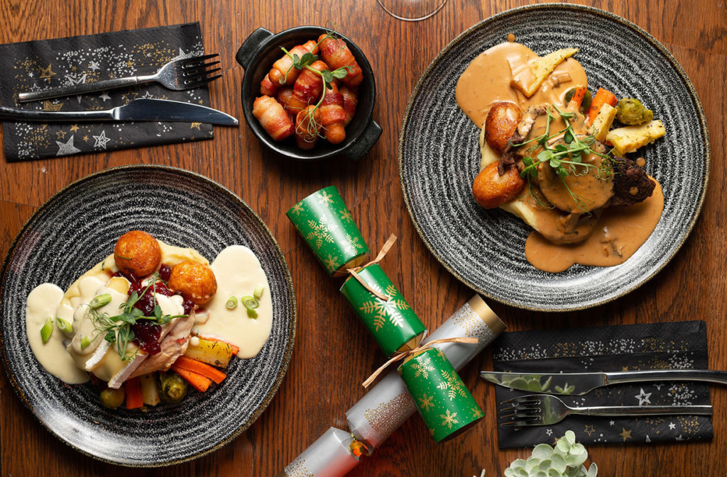 What Time To Eat Christmas Dinner Uk